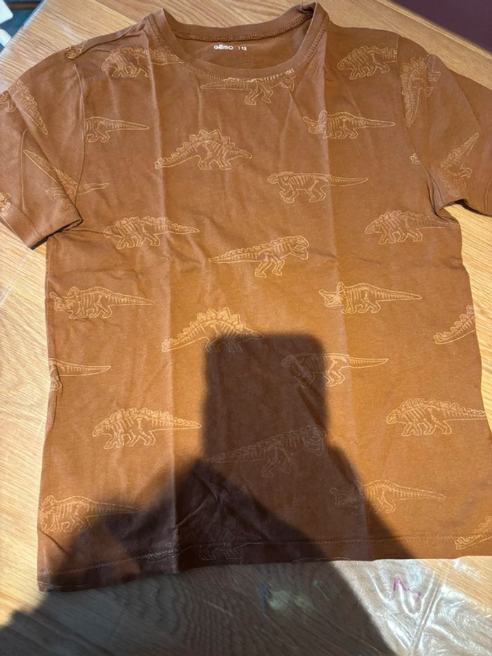 T-shirt Camel dinosaures - Gemo - 12 ans - photo numéro 3