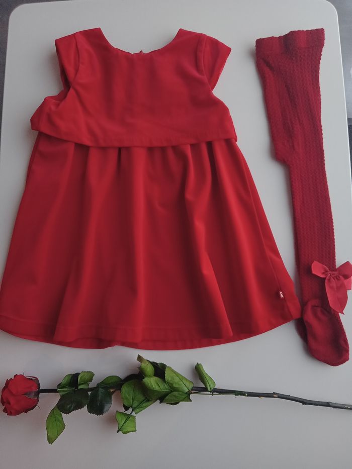 Magnifique robe rouge velours 23 mois - photo numéro 3