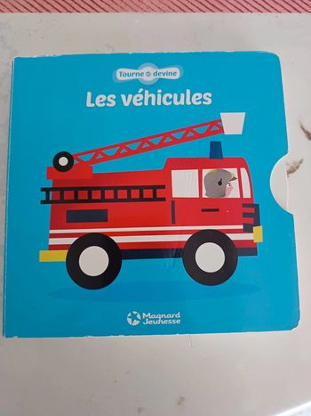 Livre tourne et devine