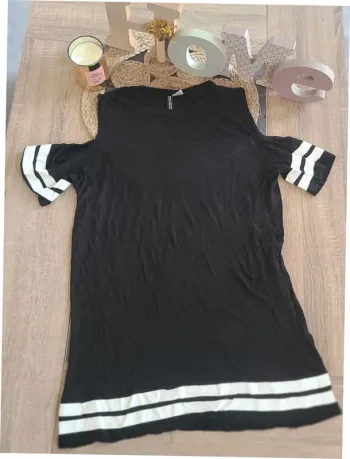 Tshirt noir taille S