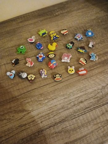 Breloque pour sabot plastique