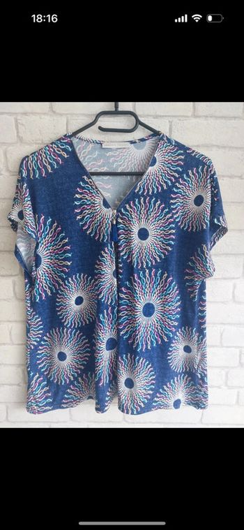 Tee-shirt Armand Thiery taille 3