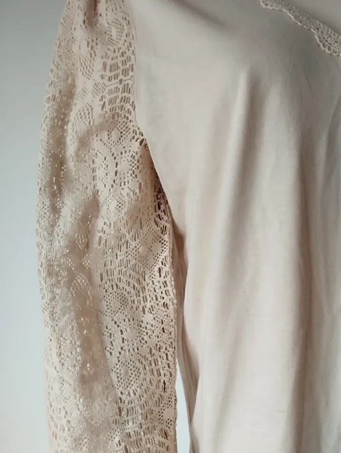 Blouse crème Blancheporte 42/44  manches en "dentelle" - photo numéro 3