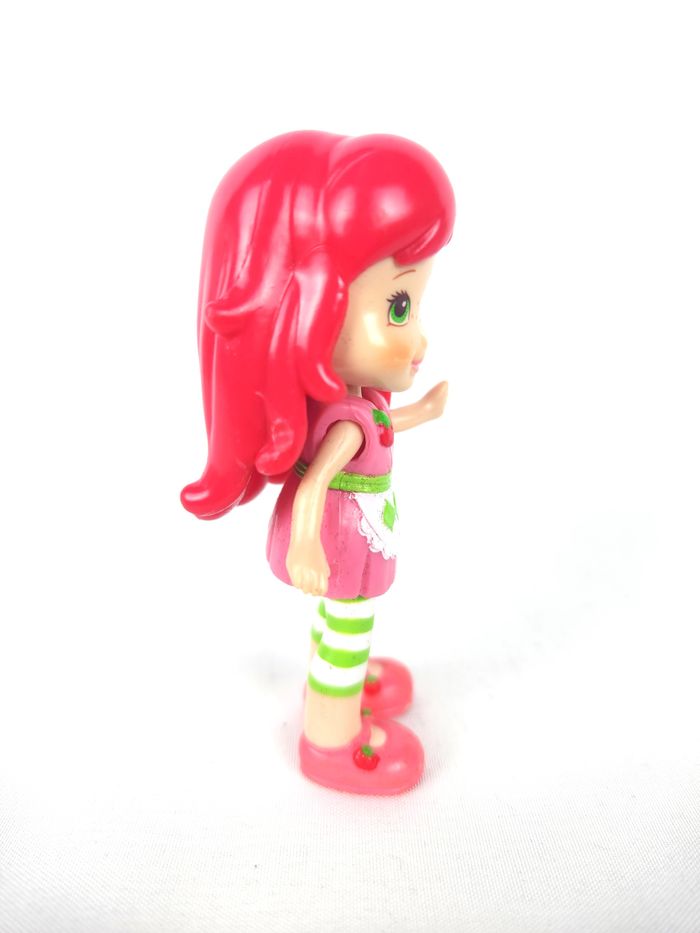 Figurine Charlotte aux Fraises (Strawberry Shortcake) - Hasbro 2008 - photo numéro 2