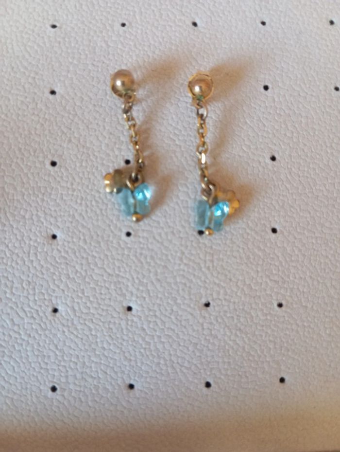 Boucle d'oreille