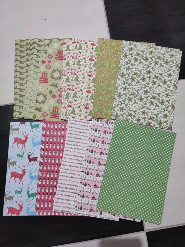 #10 / lot de 30 feuilles papier cartonné 15x21 cm thème noel