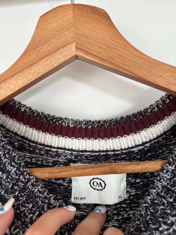 Pull maille noir et blanc C&A taille XL - photo numéro 2