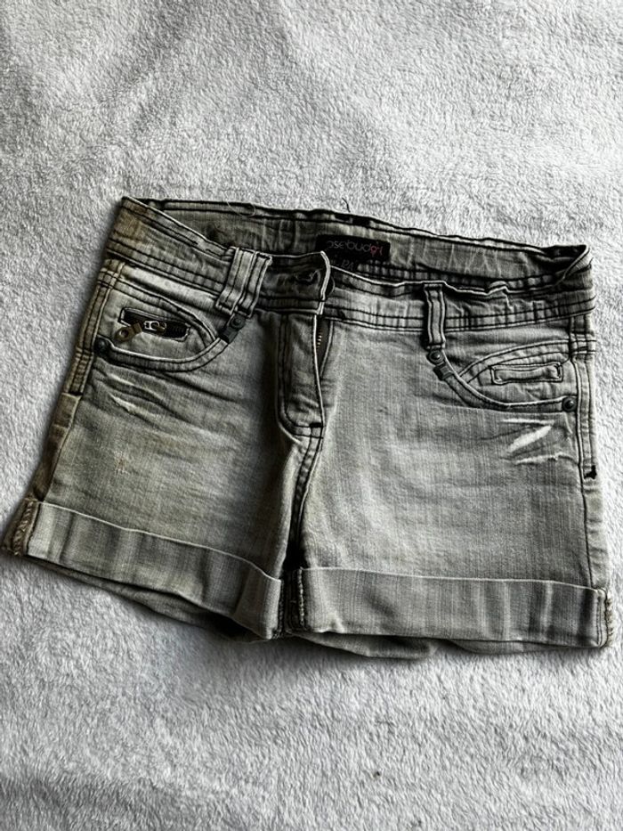Short 12 ans