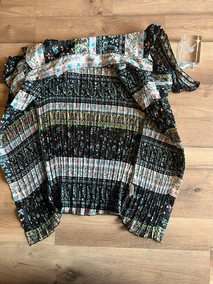 Je vend un haut femme très bon état - photo numéro 3