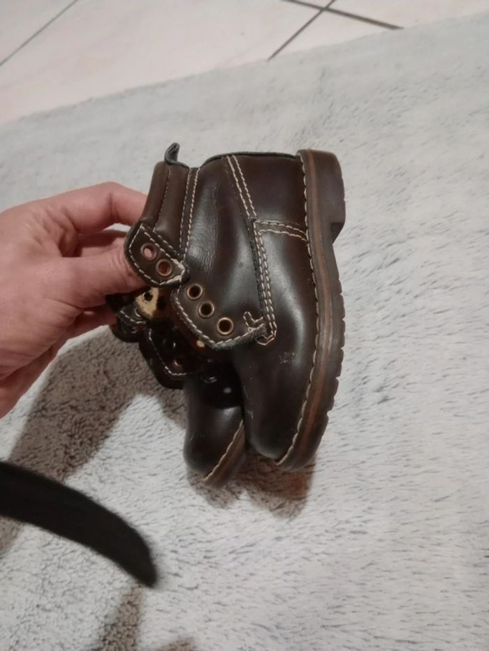 Chaussures enfant 20 marron et baskets 20 lot c58 - photo numéro 2