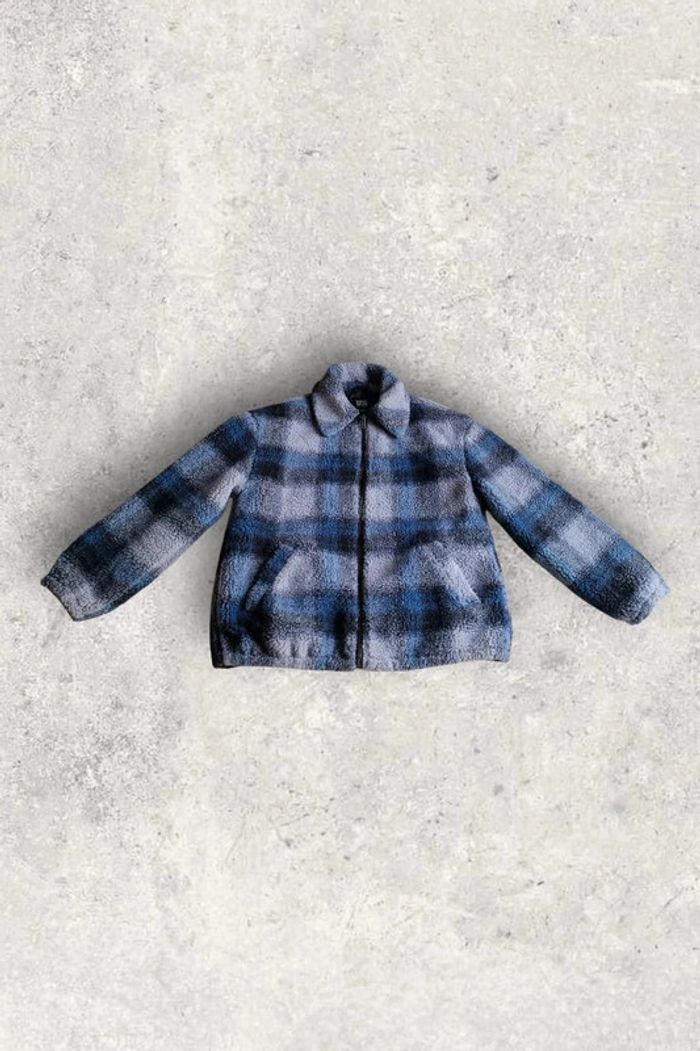 Veste sherpa polaire matelassée BDG Urban Outfitters coupe loose femme bleue taille M