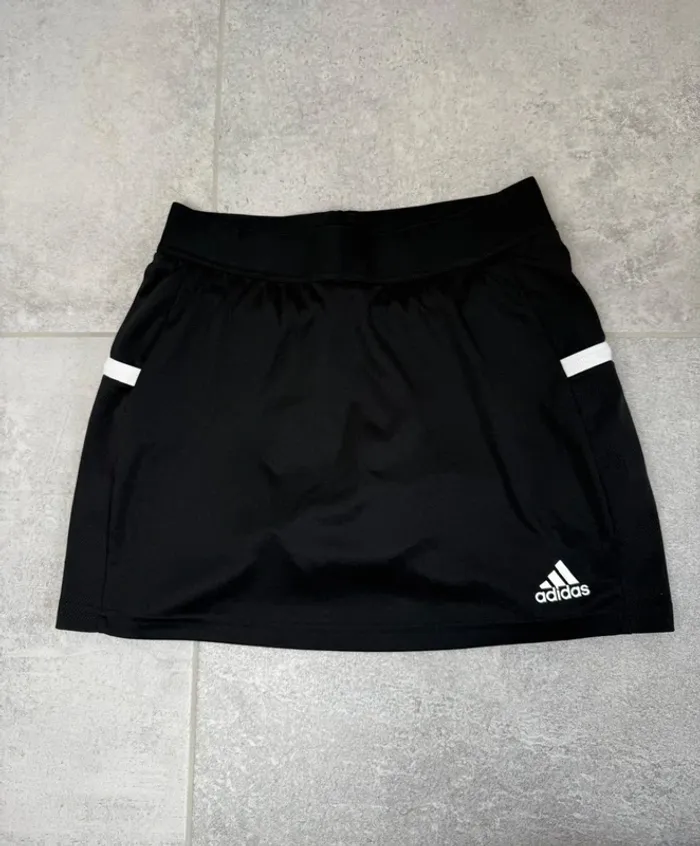 Jupe short de sport Adidas Climate noire taille S comme neuve