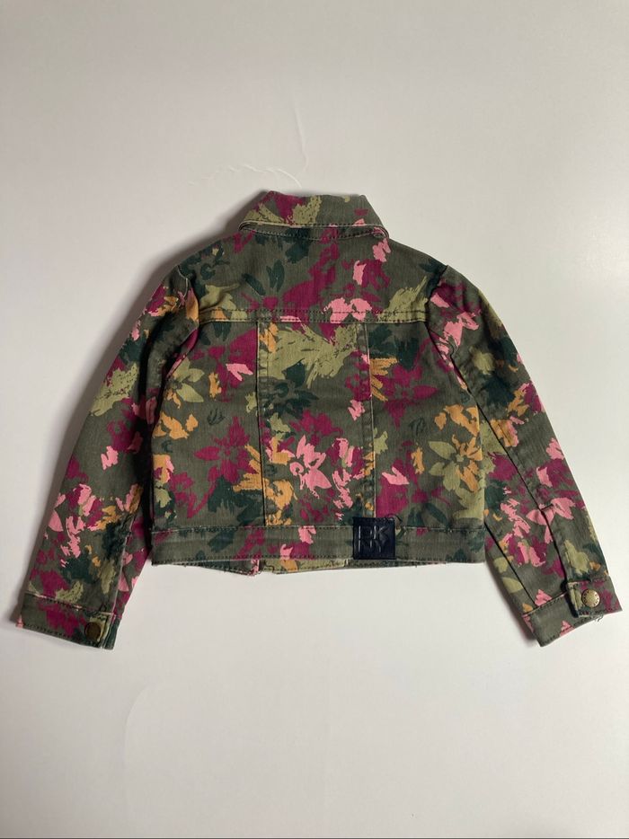 Perfecto fleuri en jean DKNY taille 3 ans - photo numéro 2