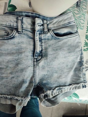 #kytie34femme. Short taille 34