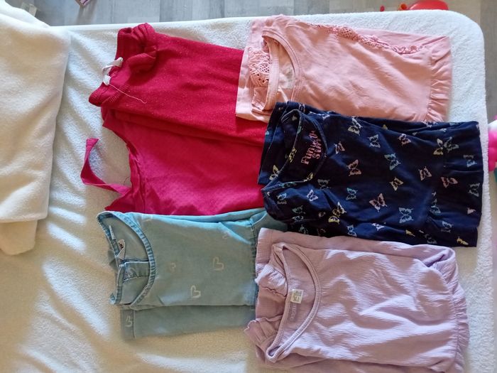 Gros lot de vêtements fille 6 ans - photo numéro 6