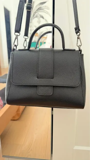 Sac noir cuir