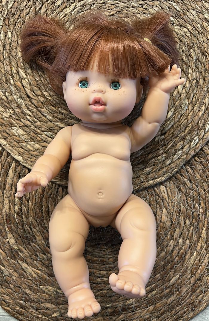 Poupée Minikane