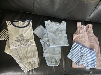 Lot pyjamas petit bateau 10 ans
