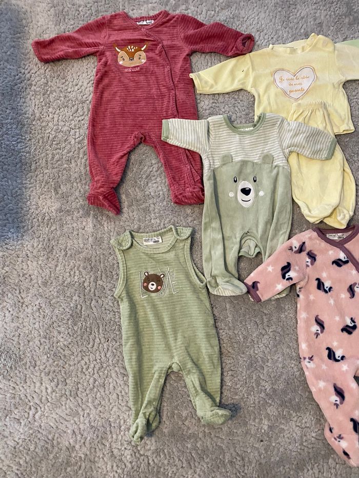 Lot de 8 grenouillères, pyjamas naissance à 3 mois bonne qualité - photo numéro 3
