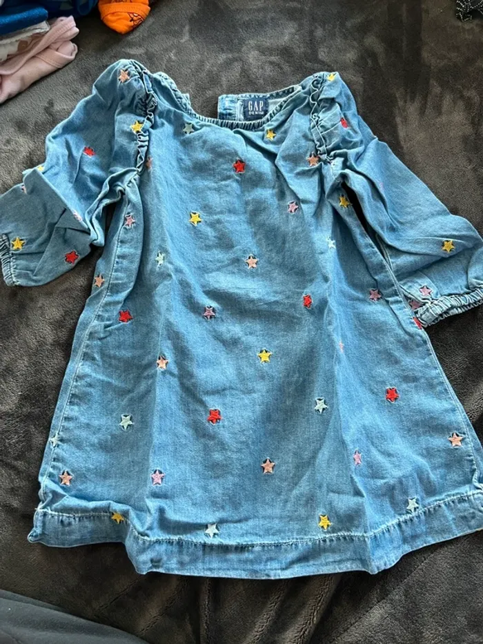 Robe gap 24 mois