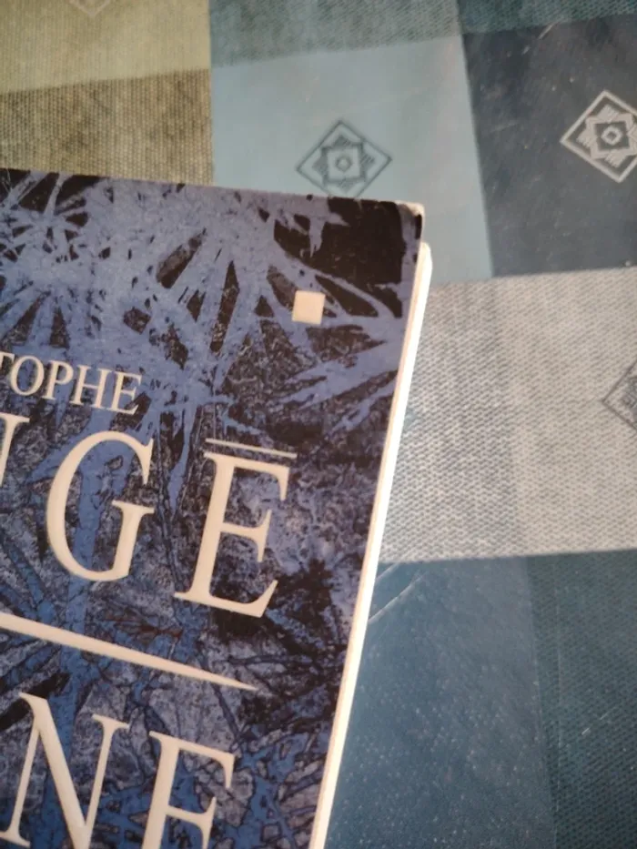 Livre La ligne noire - photo numéro 11