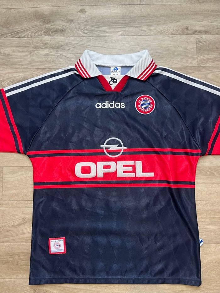 Maillot Bayern Munich vintage année 90s - photo numéro 2