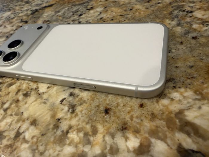 Apple-17-Pro-Max-512Go - photo numéro 5