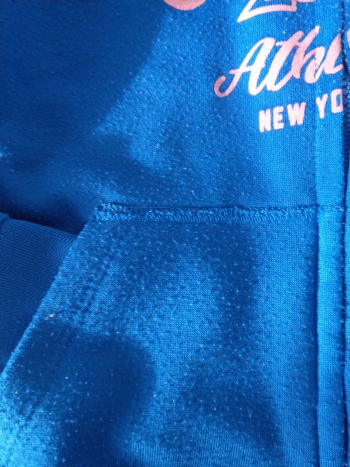 Gilet à capuche 7 ans - photo numéro 2