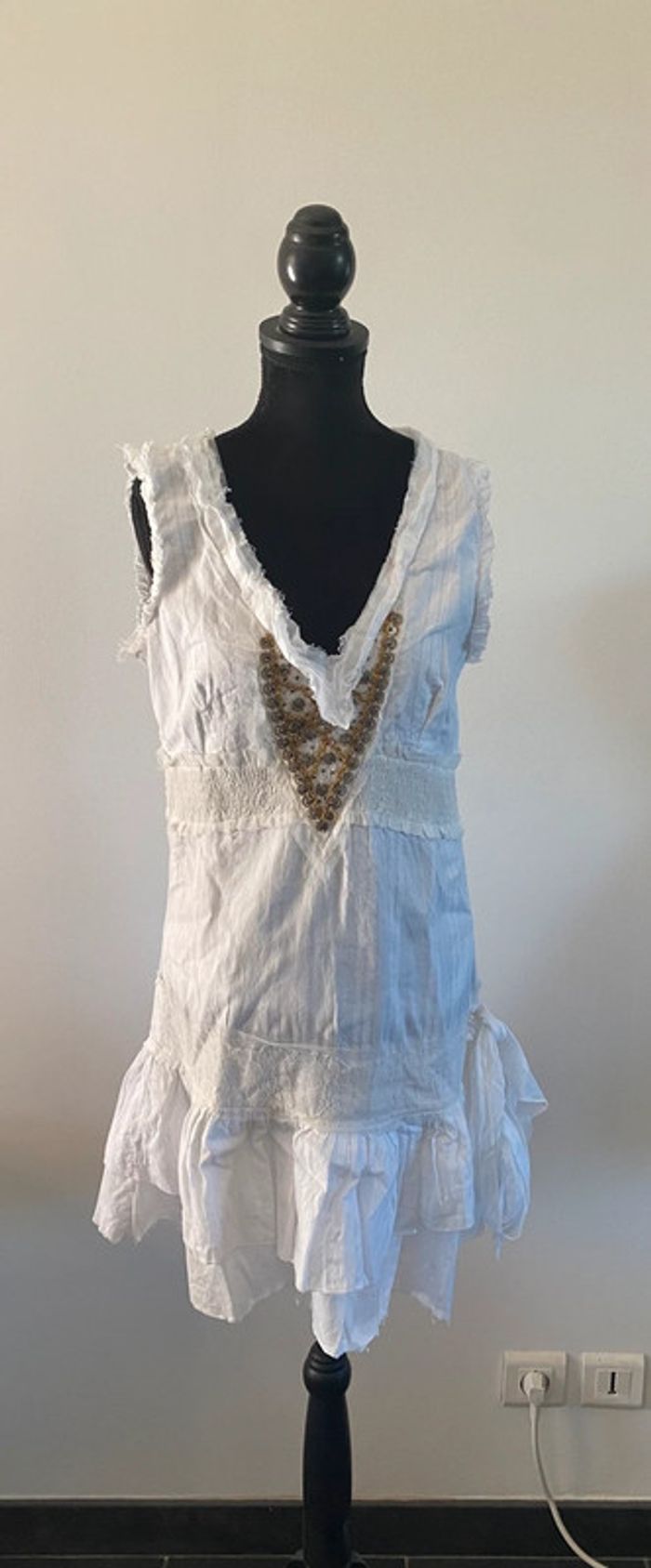 Robe Morgan blanche à volants et dentelle taille XS / S