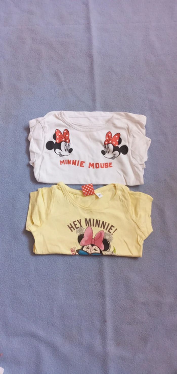 Lot de 2 tee-shirts Disney Minnie taille 2 ans