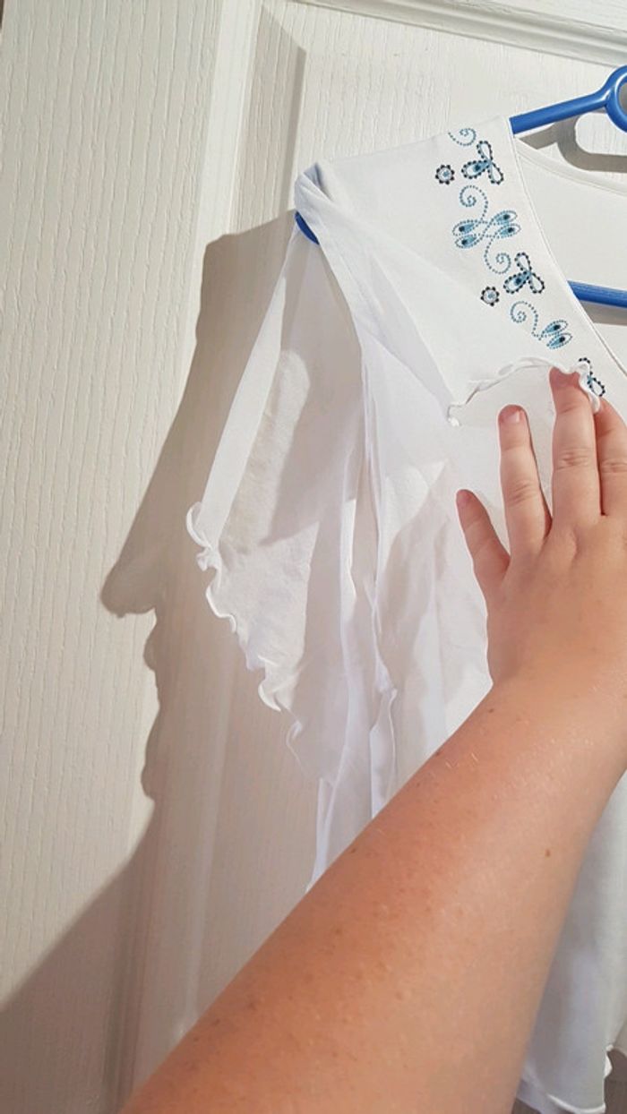 Tee shirt blanc manches papillons - photo numéro 4