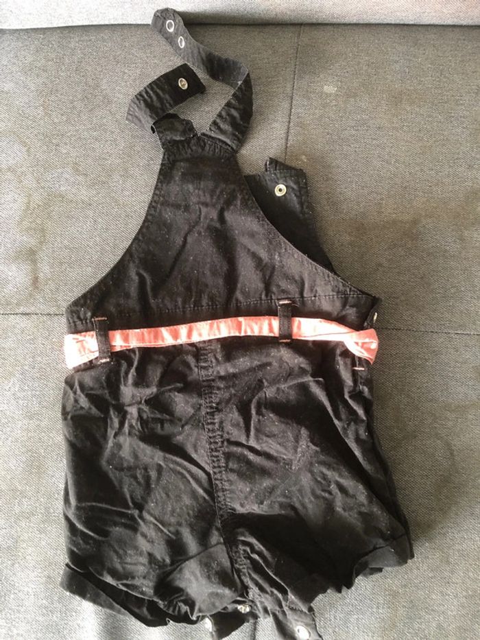 Salopette short avec body fille 6M TB état - photo numéro 5