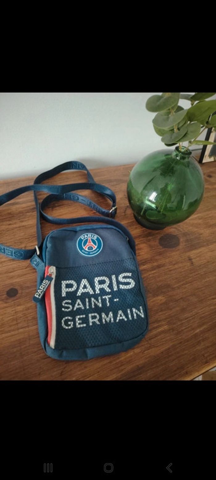 Pochette saccoche bandouliere psg
