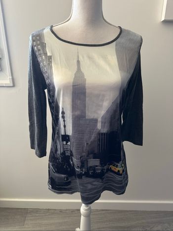 Blouse grise et blanche New York Caroll T38 M