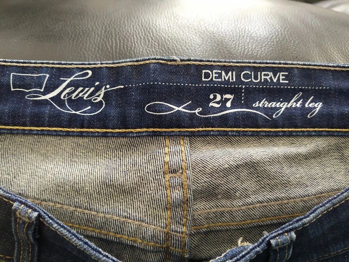 Jean Levi's demi curve Straight - photo numéro 8