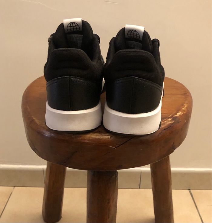 Basket adidas - photo numéro 4