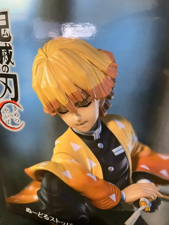 Figurine Demon Slayer | Kimetsu no Yaiba - Noodle Stopper Figure - Agatsuma Zenitsu - photo numéro 2