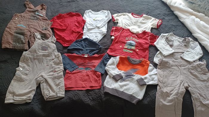 Lot vêtements garçon taille 9 mois