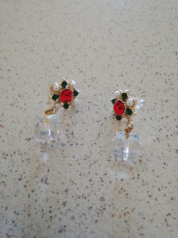 Boucles d oreilles multicolores