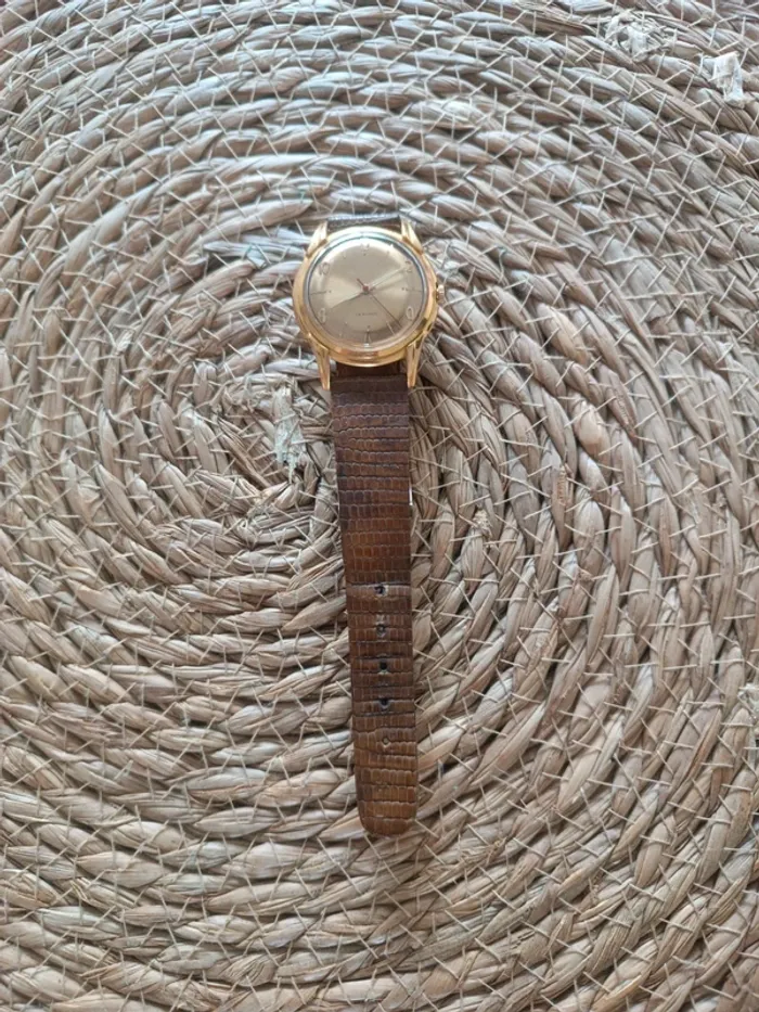 Montre vintage homme – cuir marron – fond acier inoxydable - photo numéro 9