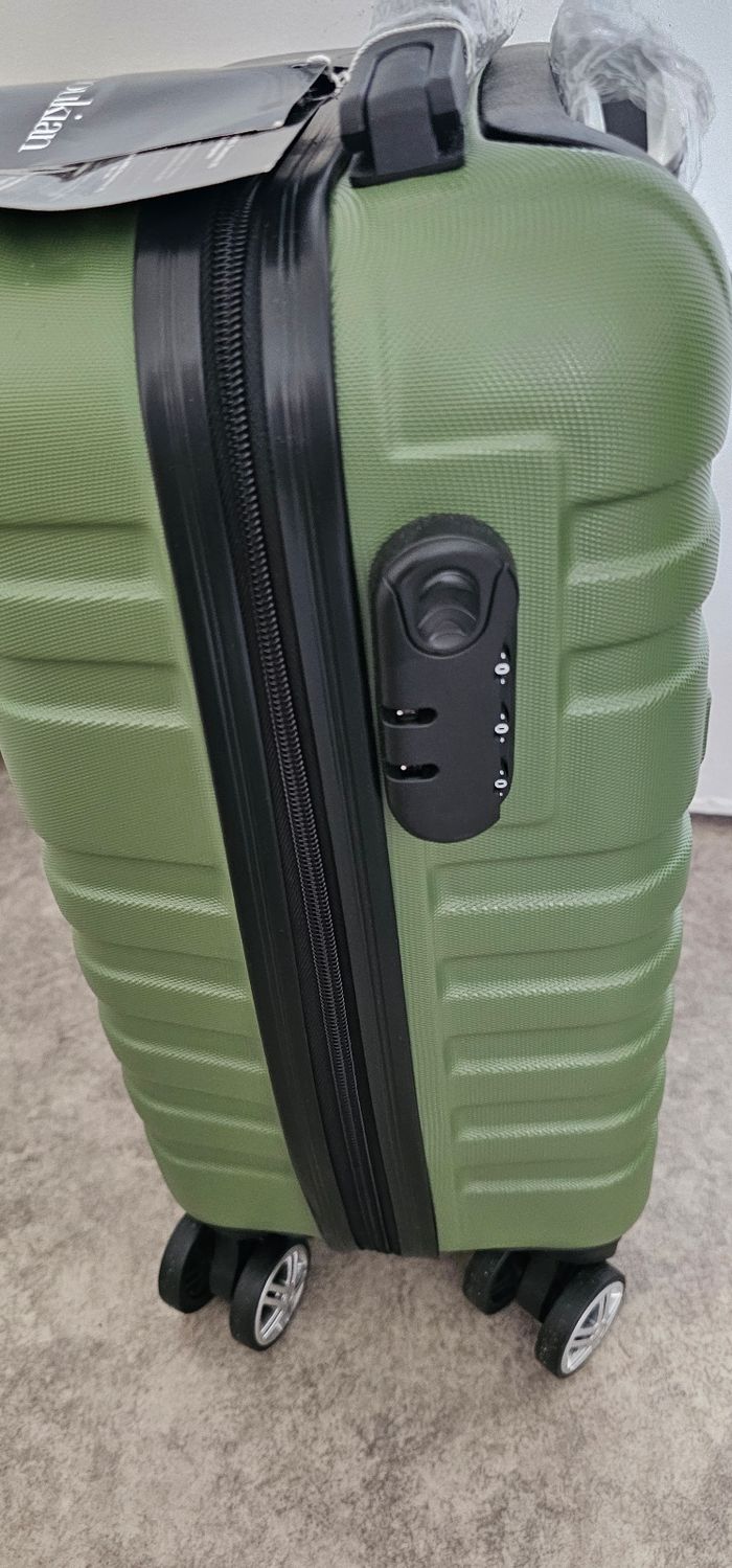 Valise Cabine Neuve Manoukian - photo numéro 4