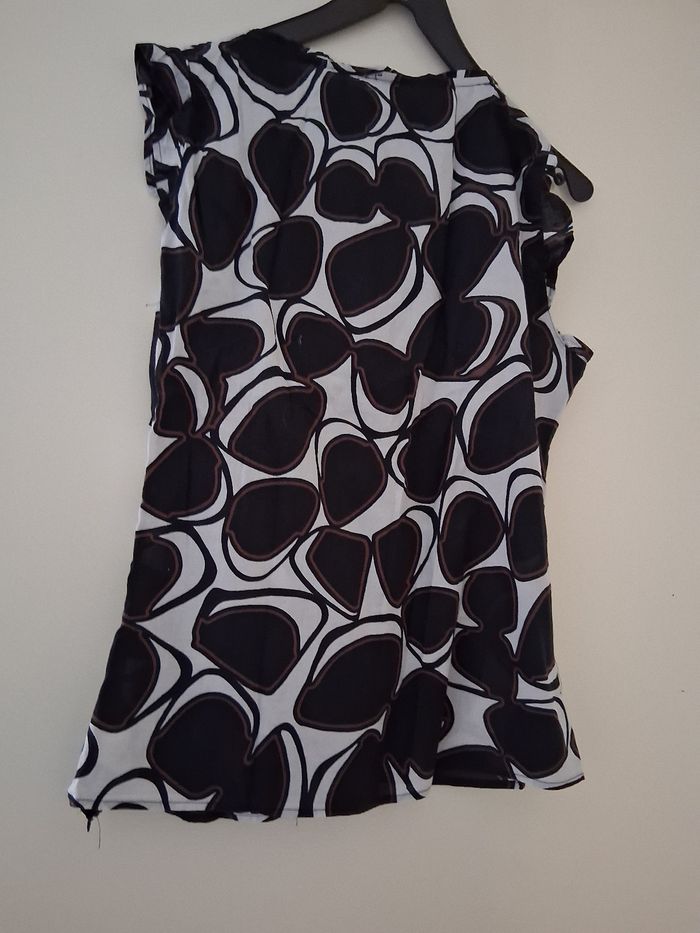 Débardeur noir et blanc " t-40" - photo numéro 2