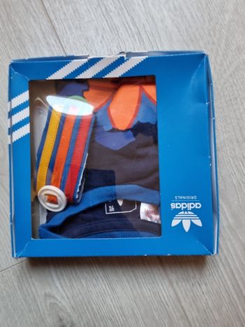 Tee shirt adidas