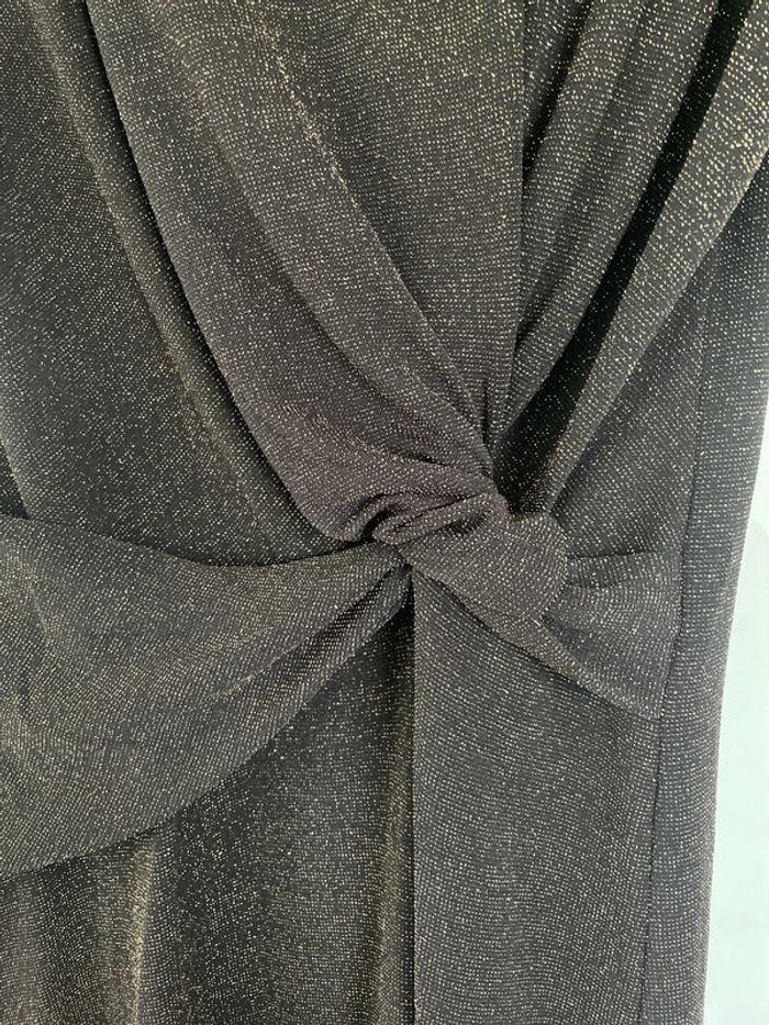 Robe noire - photo numéro 3
