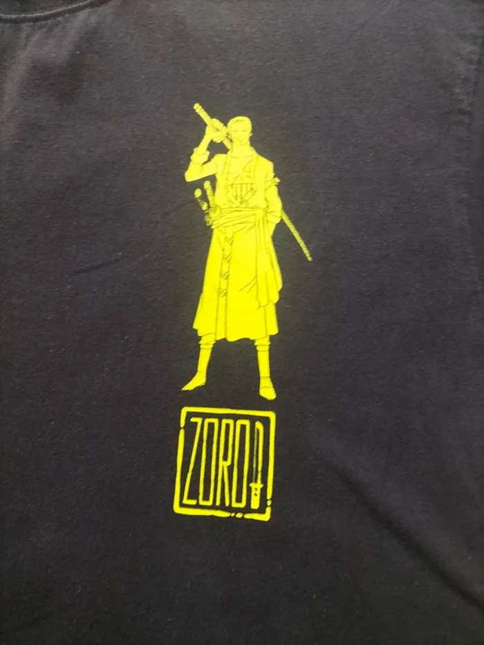 T-shirt One Piece Zoro – Pull&Bear (Taille M) - photo numéro 3