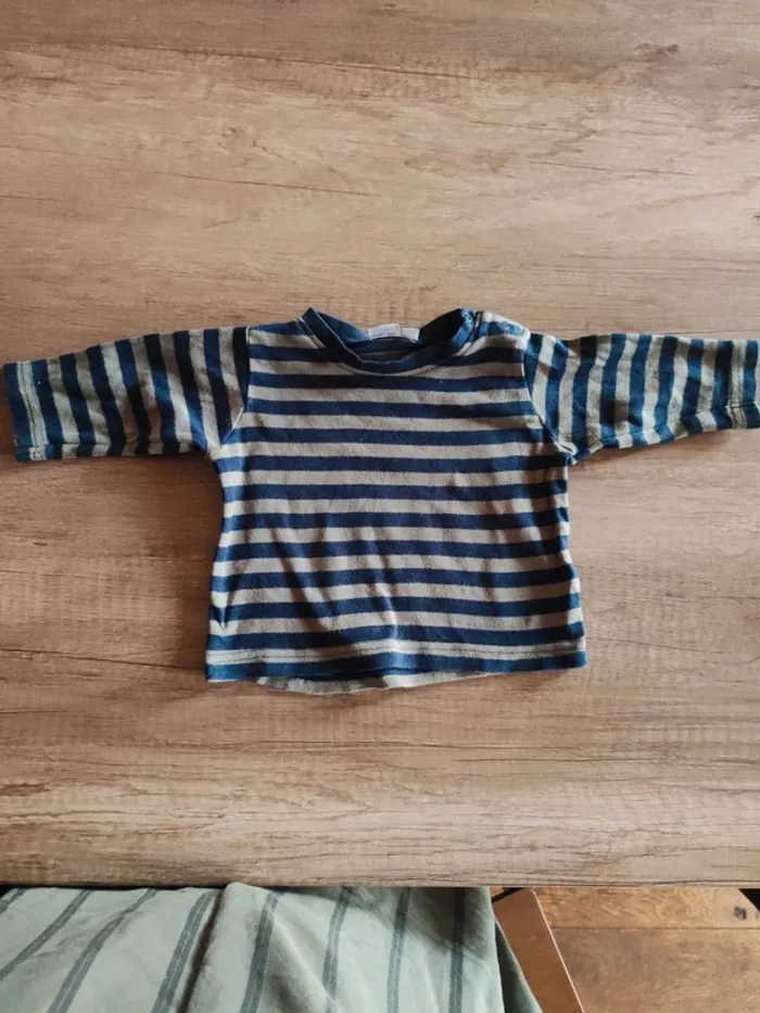 Tee shirt manches longues 67 cm