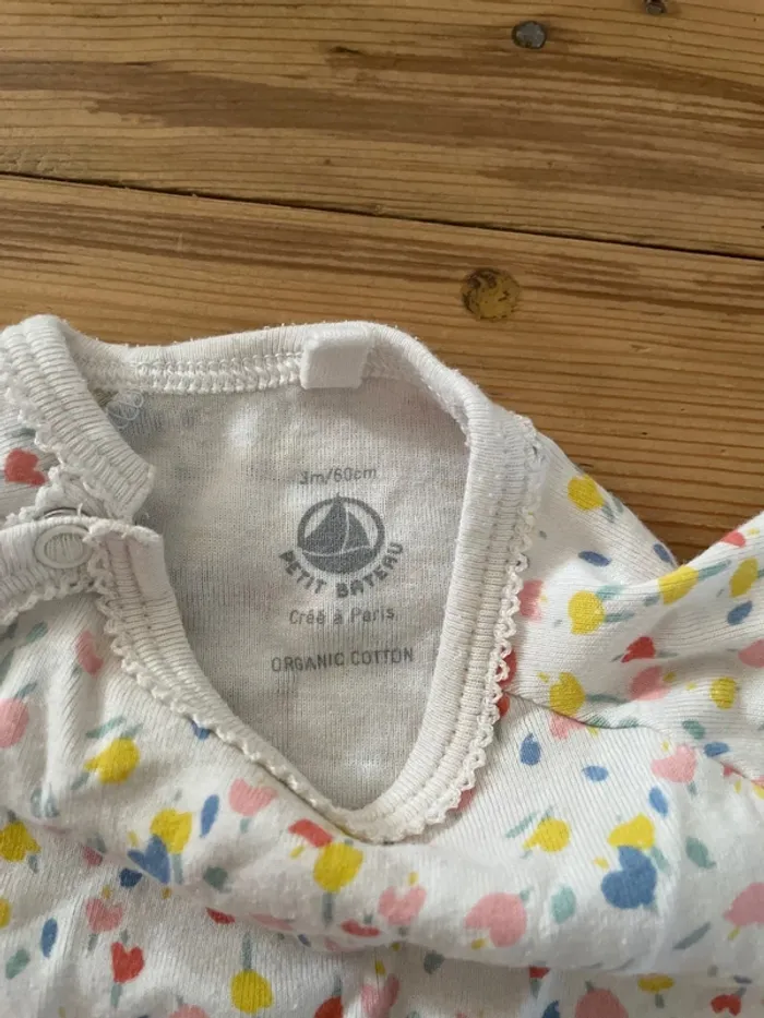 Pyjama fleurs petit bateau 3 mois - photo numéro 2