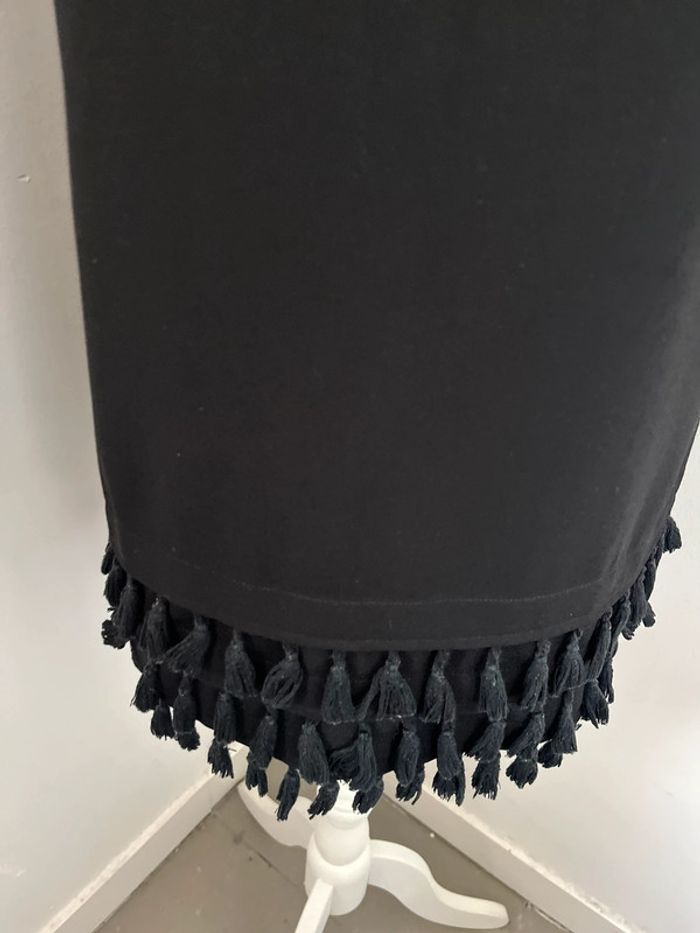 Robe noire bas franges Zara S - photo numéro 2