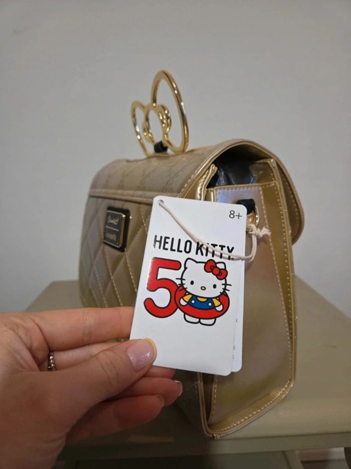 Sac loungefly hello kitty - photo numéro 8