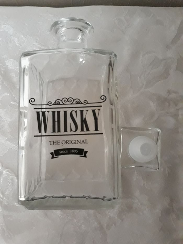 Faby27800 Carafe whisky en verre de forme carré avec son bouchon - photo numéro 3